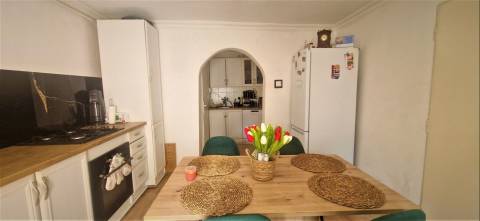  Rodinný dom s garážou priamo v Senci-výborná lokalita